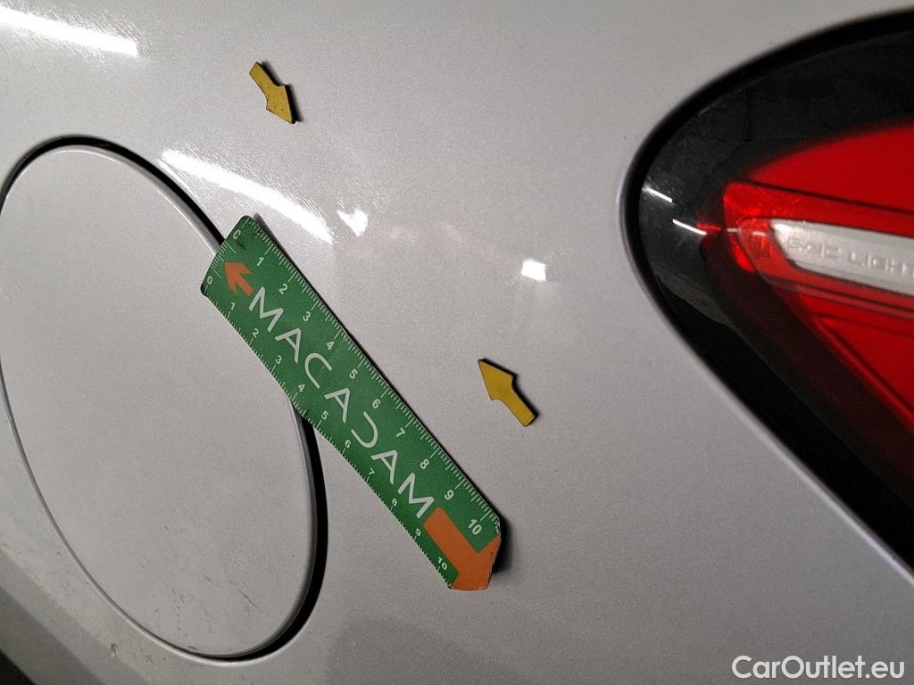  MG  EHS MG  / 2021 / 5P / SUV 1.5T GDI PHEV Luxury Auto #2