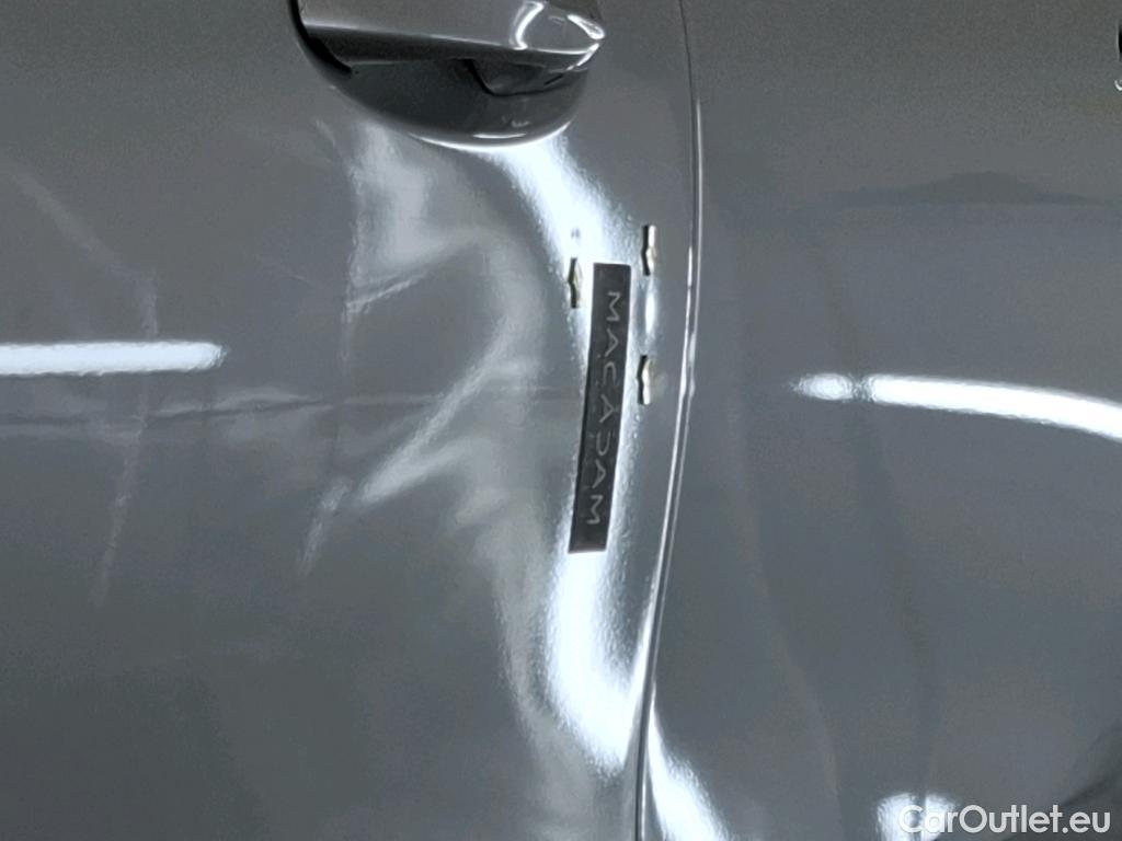  Mercedes  GLA MERCEDES-BENZ  / 2020 / 5P / SUV 1.3  250 e AMG LINE DCT #3