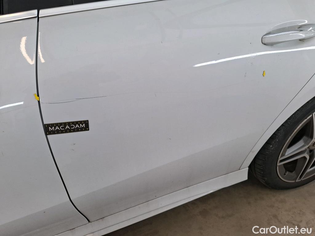  Mercedes  CLA-Klasse MERCEDES-BENZ CLA Coupe / 2019 / 4P / Coupé CLA 250 e AMG Line #53