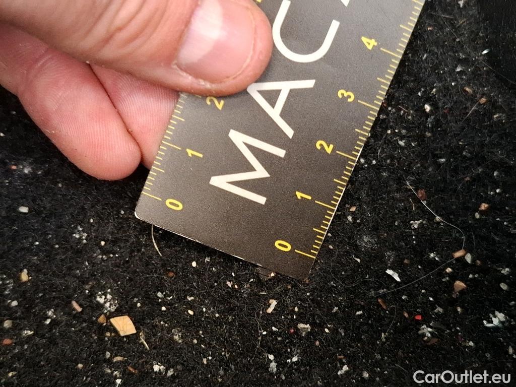  Mercedes  CLA-Klasse MERCEDES-BENZ CLA Coupe / 2019 / 4P / Coupé CLA 250 e AMG Line #43