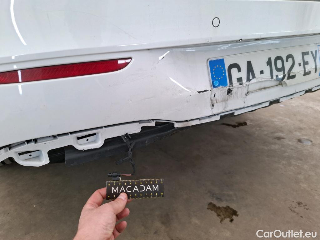  Mercedes  CLA-Klasse MERCEDES-BENZ CLA Coupe / 2019 / 4P / Coupé CLA 250 e AMG Line #45