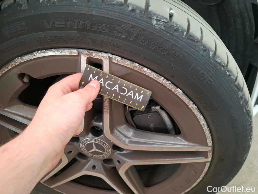  Mercedes  CLA-Klasse MERCEDES-BENZ CLA Coupe / 2019 / 4P / Coupé CLA 250 e AMG Line #12