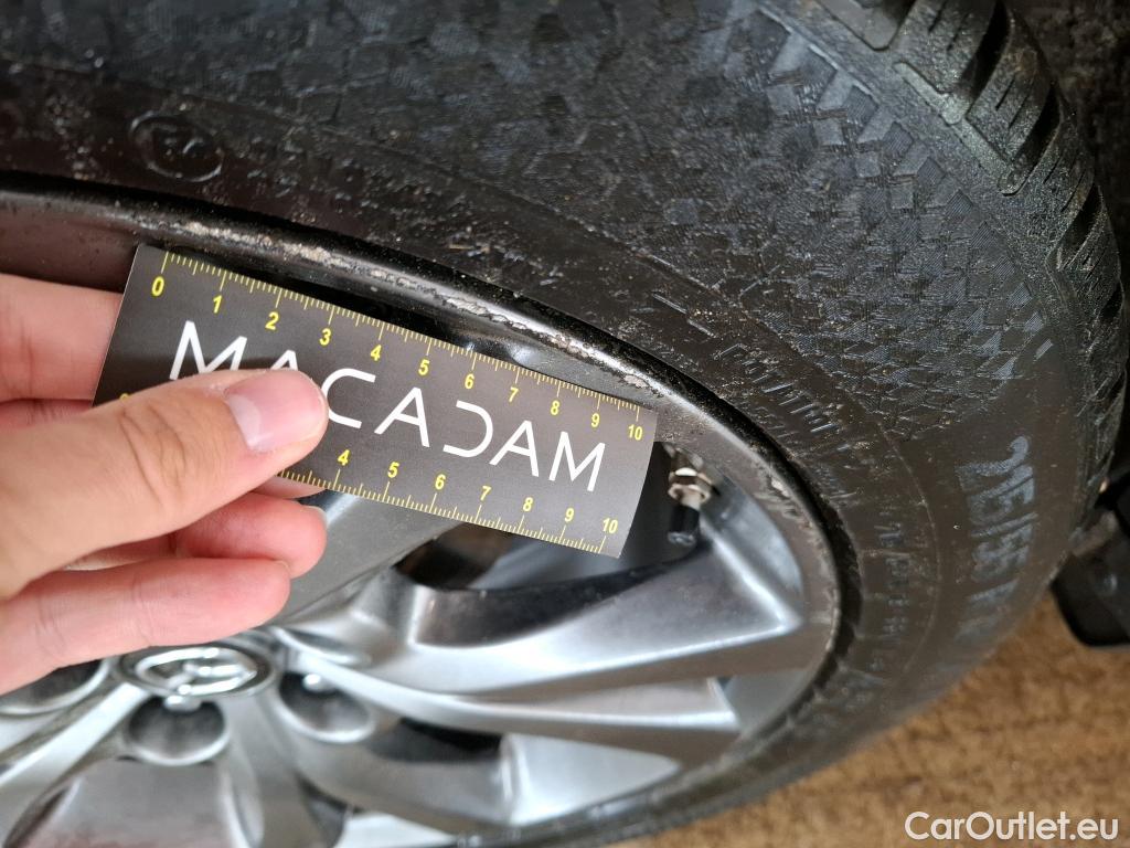  Mazda  CX-30 MAZDA  / 2019 / 5P / Crossover 2.0L e-Skyactiv X M Hybrd Exclusive BVA6 #6