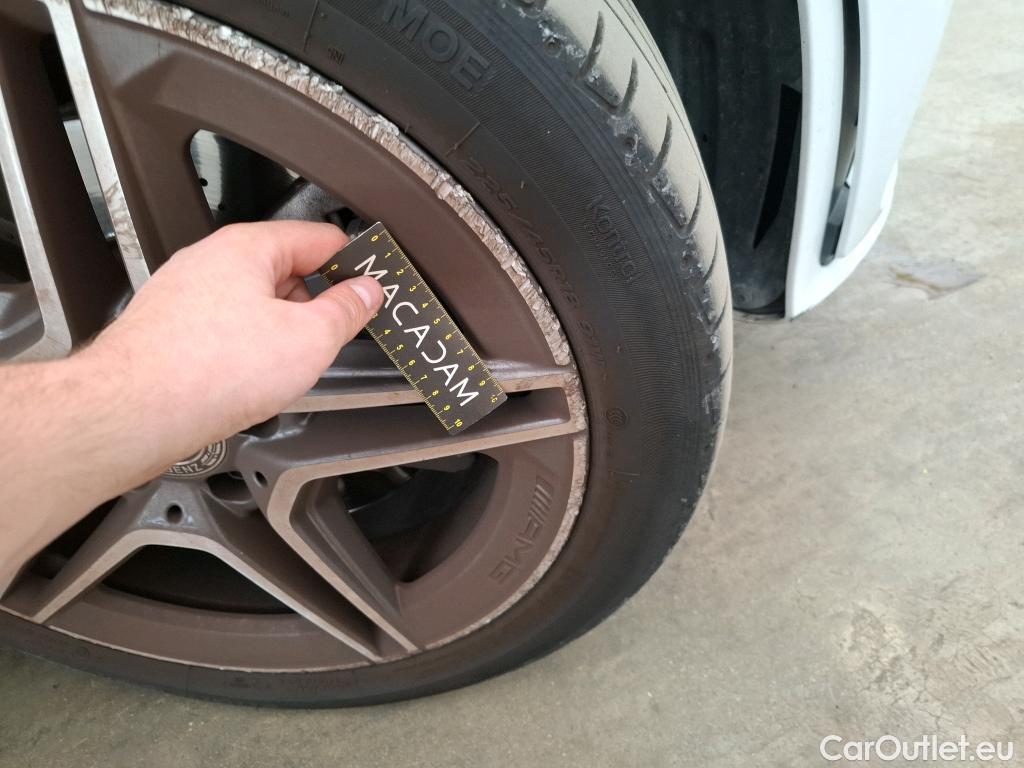  Mercedes  CLA-Klasse MERCEDES-BENZ CLA Coupe / 2019 / 4P / Coupé CLA 250 e AMG Line #13