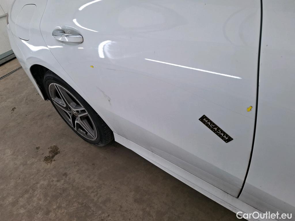  Mercedes  CLA-Klasse MERCEDES-BENZ CLA Coupe / 2019 / 4P / Coupé CLA 250 e AMG Line #55