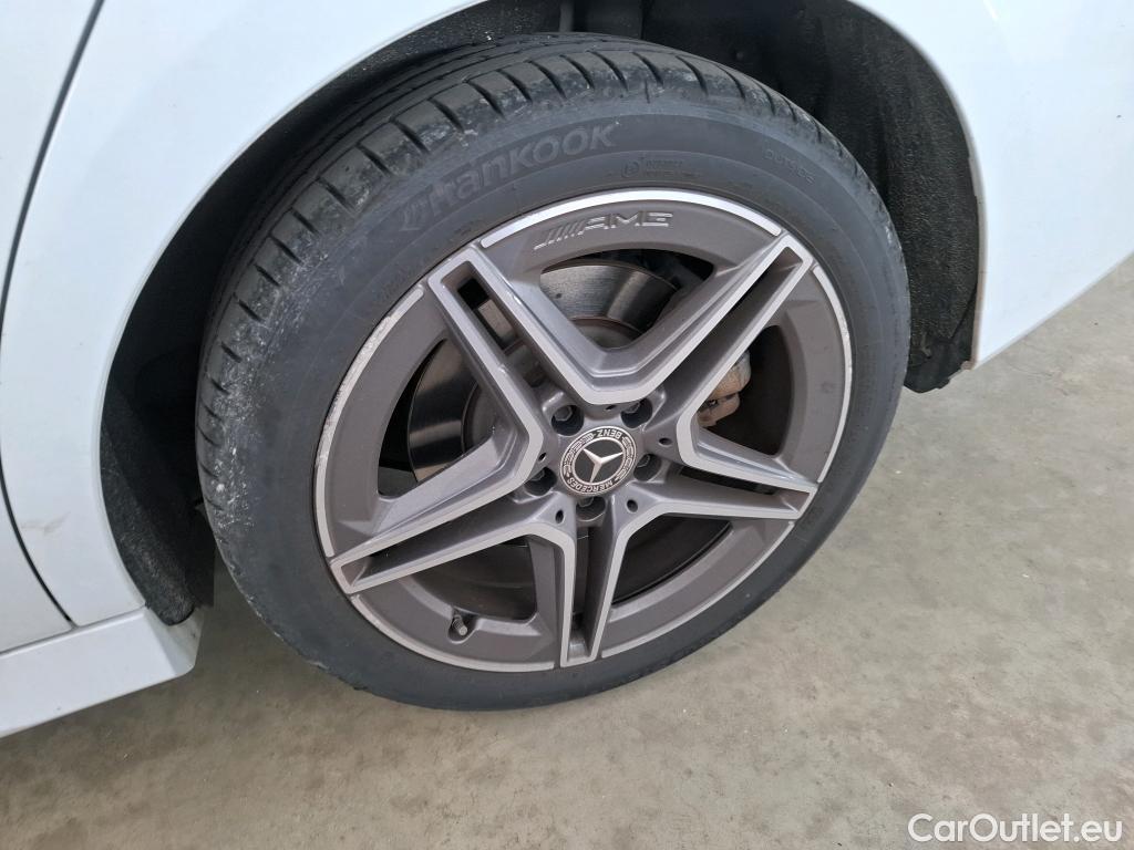  Mercedes  CLA-Klasse MERCEDES-BENZ CLA Coupe / 2019 / 4P / Coupé CLA 250 e AMG Line #5