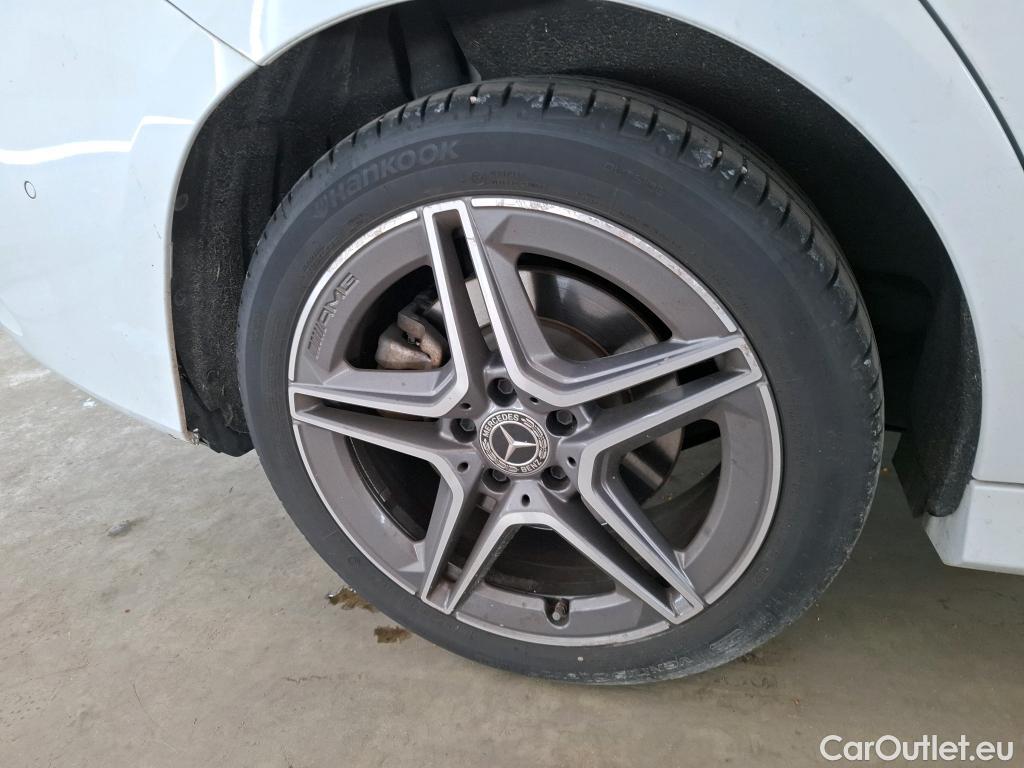  Mercedes  CLA-Klasse MERCEDES-BENZ CLA Coupe / 2019 / 4P / Coupé CLA 250 e AMG Line #62