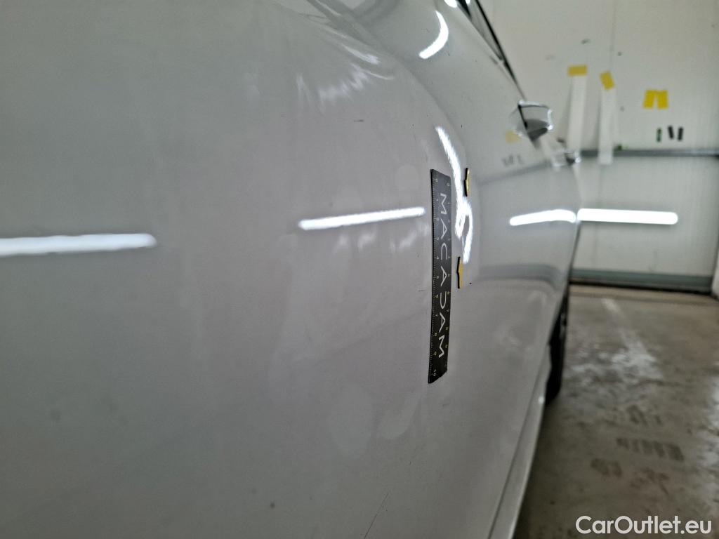  Mercedes  CLA-Klasse MERCEDES-BENZ CLA Coupe / 2019 / 4P / Coupé CLA 250 e AMG Line #34