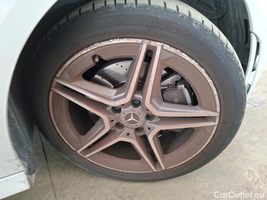  Mercedes  CLA-Klasse MERCEDES-BENZ CLA Coupe / 2019 / 4P / Coupé CLA 250 e AMG Line #11