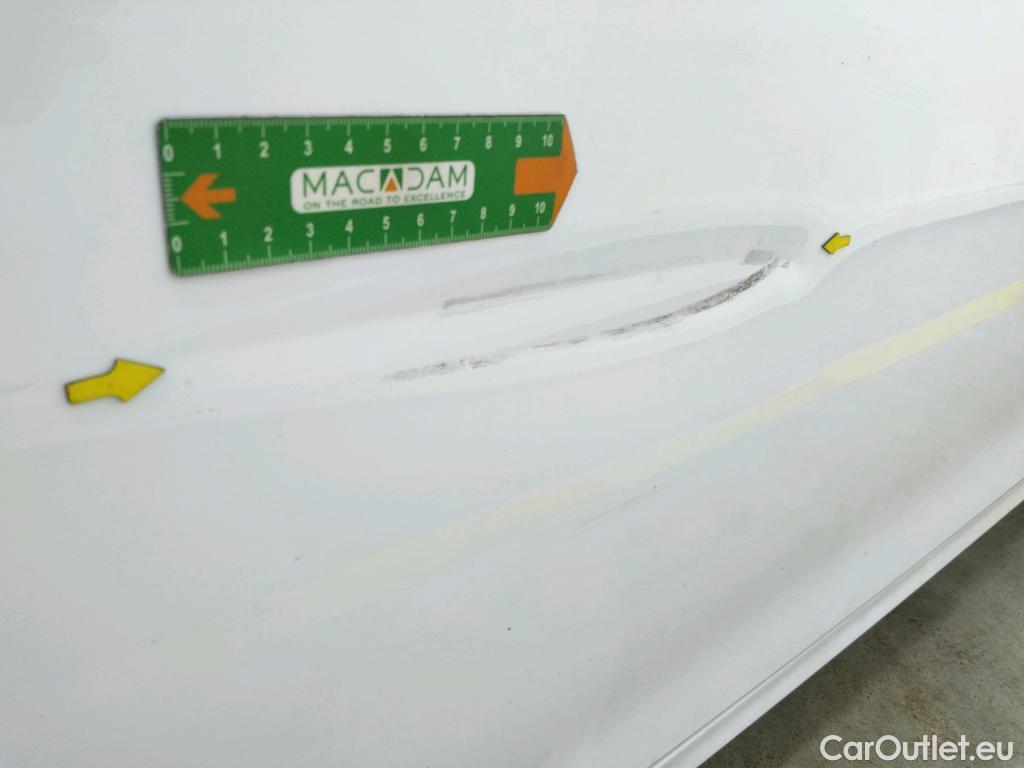  Opel  Corsa  F e Edition Business 50kWh BVA #4