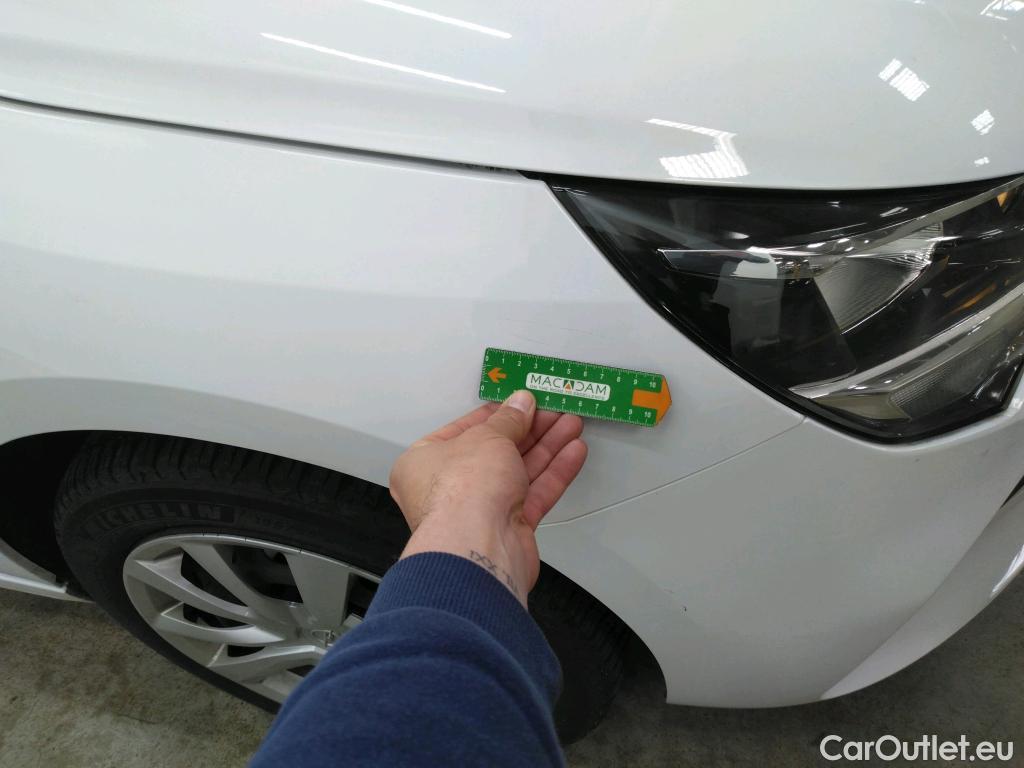  Opel  Corsa  F e Edition Business 50kWh BVA #12