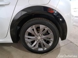  Peugeot  208 PEUGEOT  / 2019 / 5P / BERLINA ALLURE E 136CV #19
