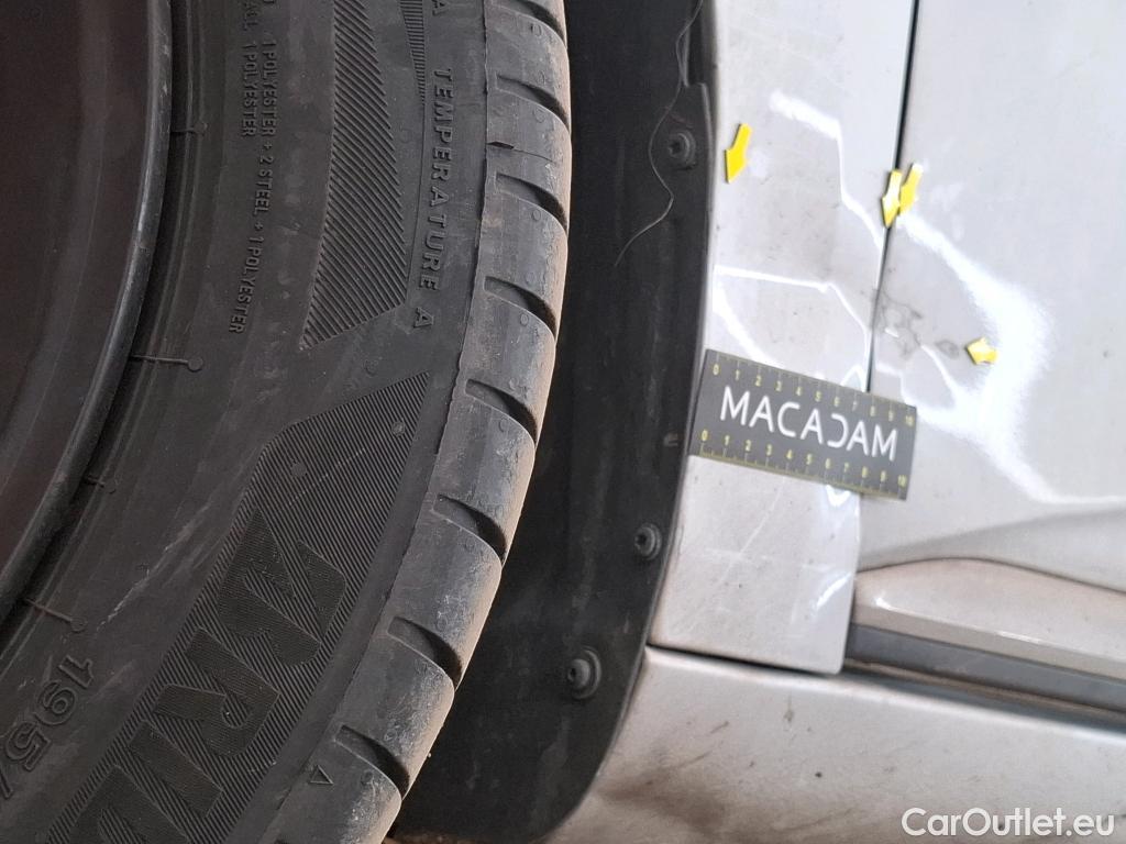  Renault  Clio  V Business 1.6 E-TECH Hybrid 140CV BVA6 E6d #49