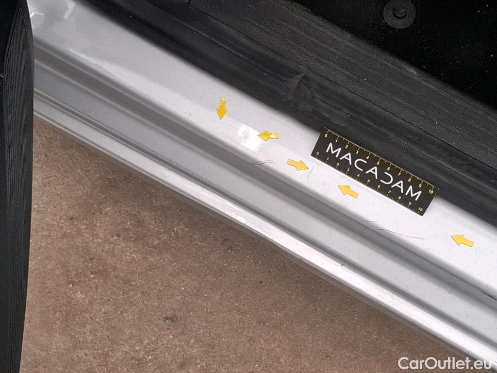  Renault  Clio  V Business 1.6 E-TECH Hybrid 140CV BVA6 E6d #95