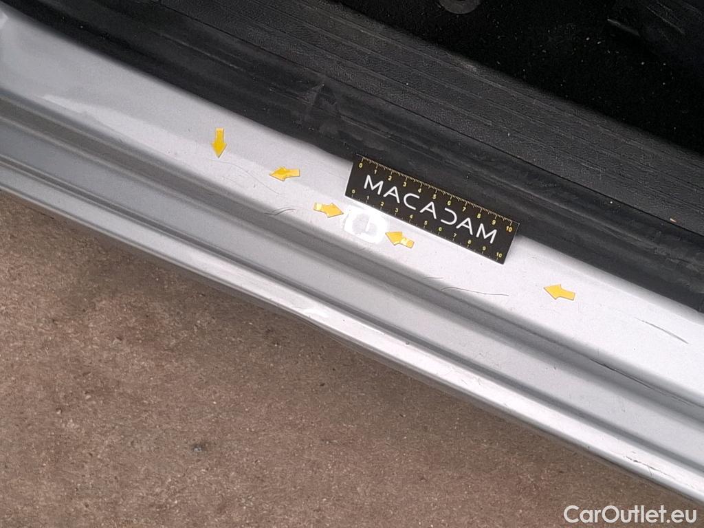  Renault  Clio  V Business 1.6 E-TECH Hybrid 140CV BVA6 E6d #93