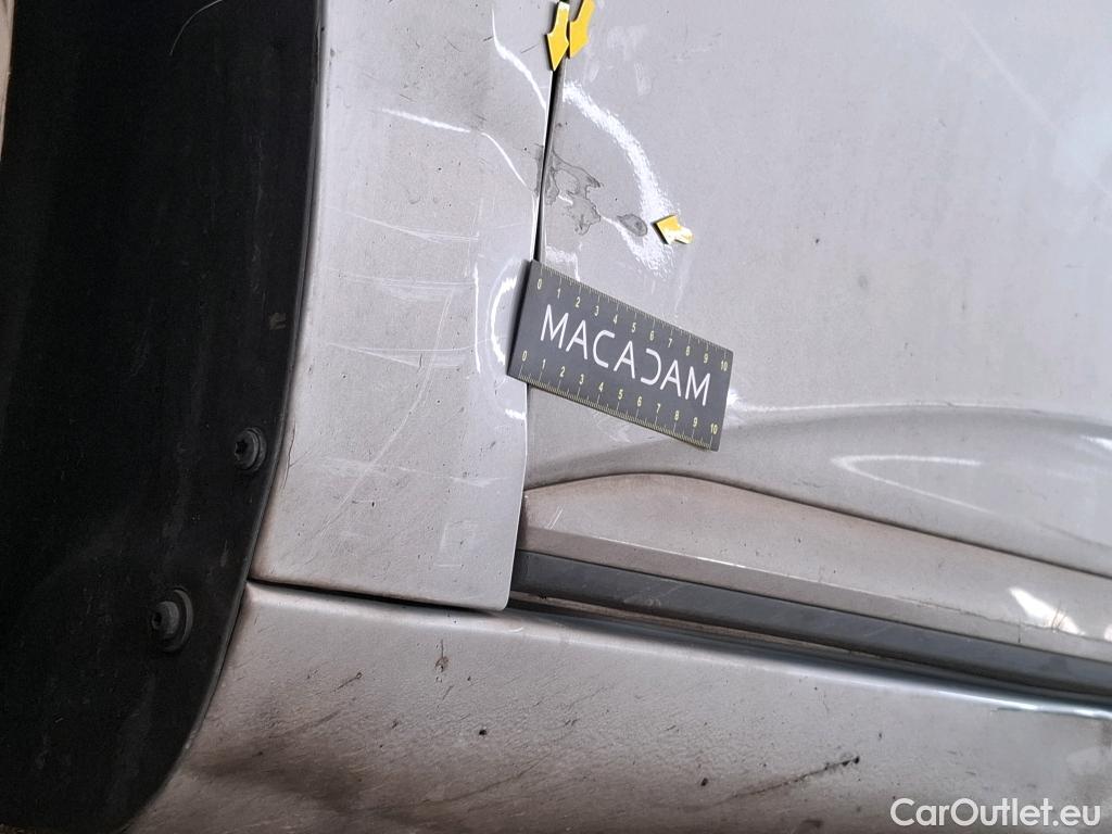  Renault  Clio  V Business 1.6 E-TECH Hybrid 140CV BVA6 E6d #52