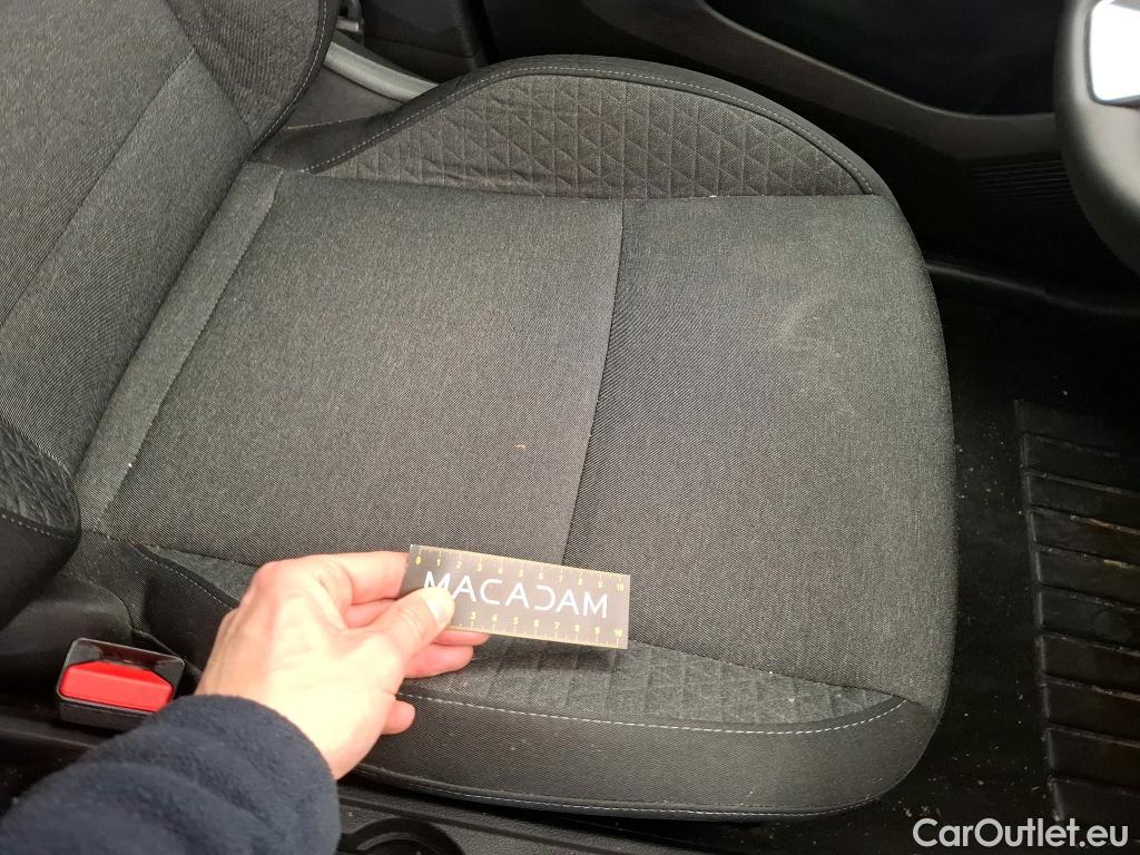  Renault  Clio  V Business 1.6 E-TECH Hybrid 140CV BVA6 E6d #37