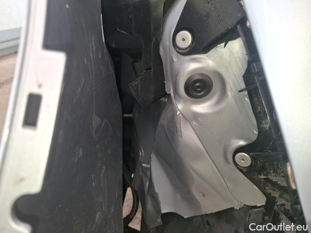  Renault  Clio  V Business 1.6 E-TECH Hybrid 140CV BVA6 E6d #17