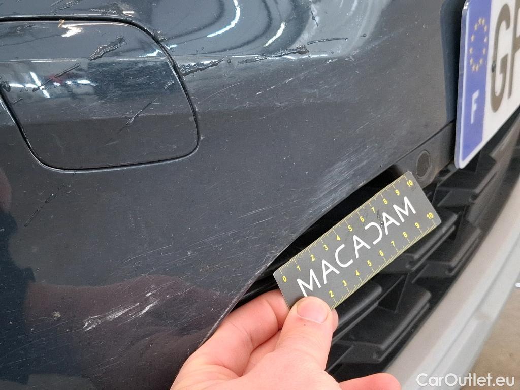  Renault  Captur  II Intens 1.6 E-TECH Hybrid 145CV BVA6 E6d #12