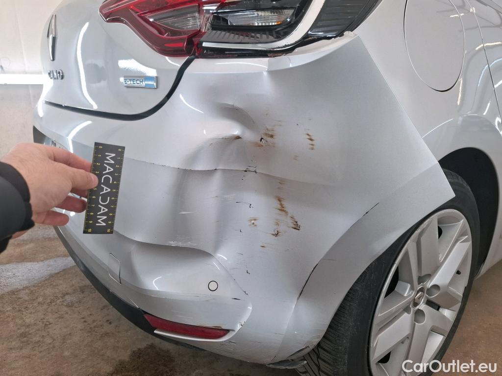  Renault  Clio  V Business 1.6 E-TECH Hybrid 140CV BVA6 E6d #30