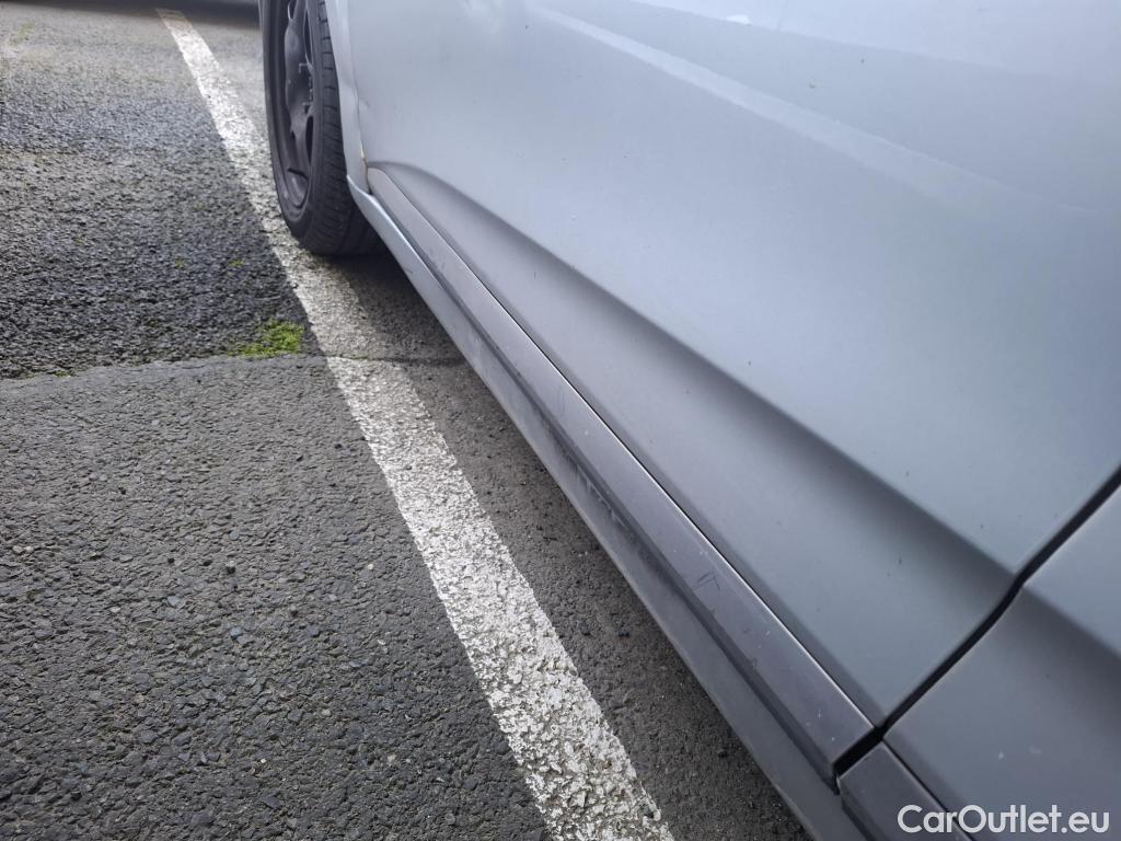  Renault  Clio  V Business 1.6 E-TECH Hybrid 140CV BVA6 E6d #160