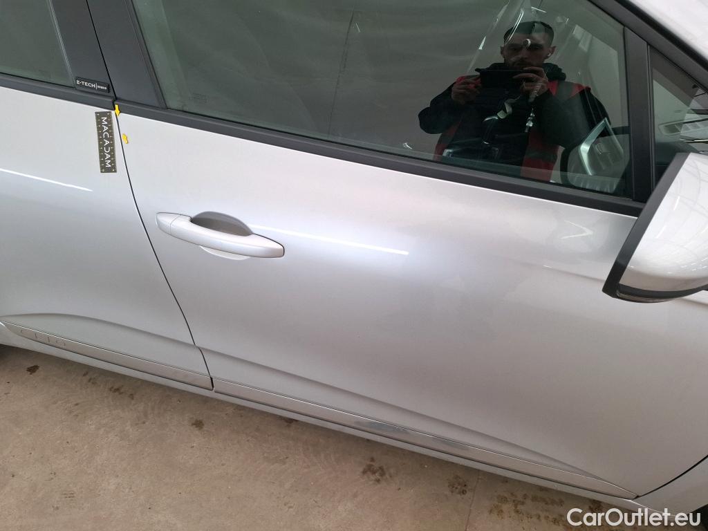  Renault  Clio  V Business 1.6 E-TECH Hybrid 140CV BVA6 E6d #34