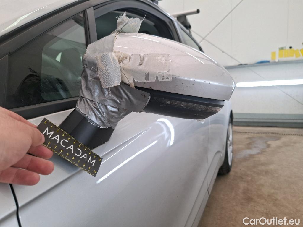  Renault  Clio  V Business 1.6 E-TECH Hybrid 140CV BVA6 E6d #44