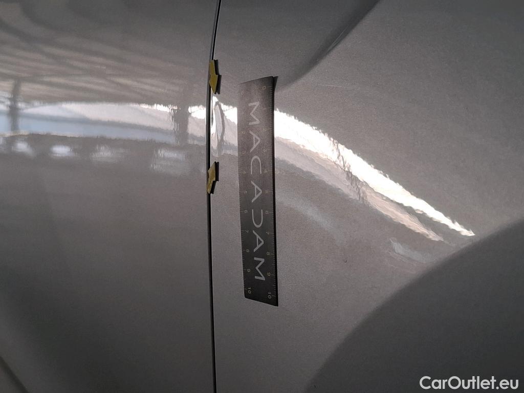  Renault  Clio  V Business 1.6 E-TECH Hybrid 140CV BVA6 E6d #127