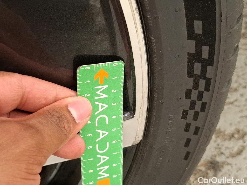  Skoda  Octavia SKODA  Combi / 2020 / 5P / Break 1.4 TSI PHEV iV 204 DSG6e Business #39