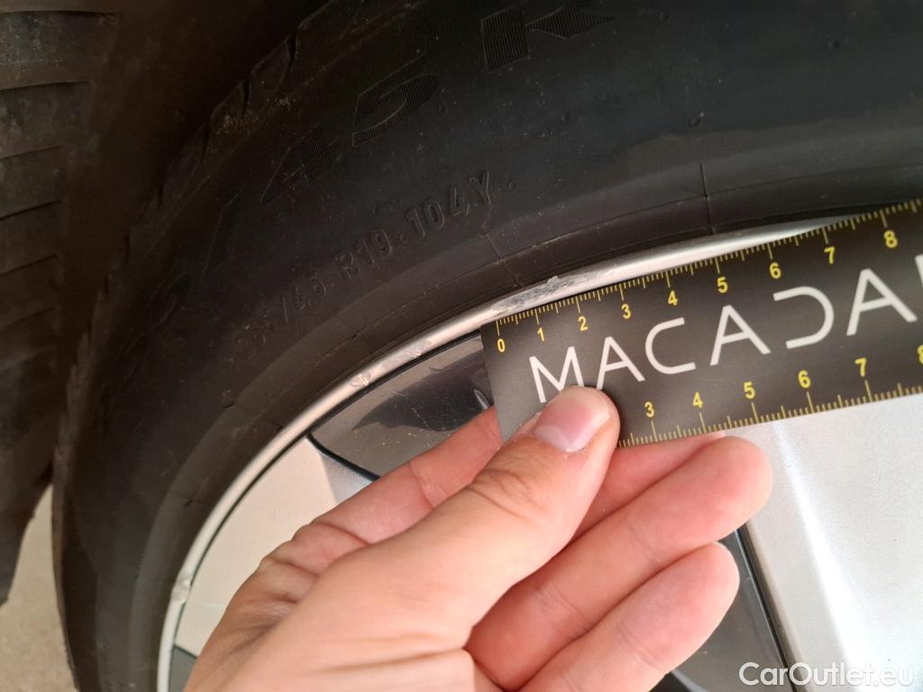  Tesla  Model Y TESLA  / 2020 / 5P / SUV Long Range Dual Motor AWD #20