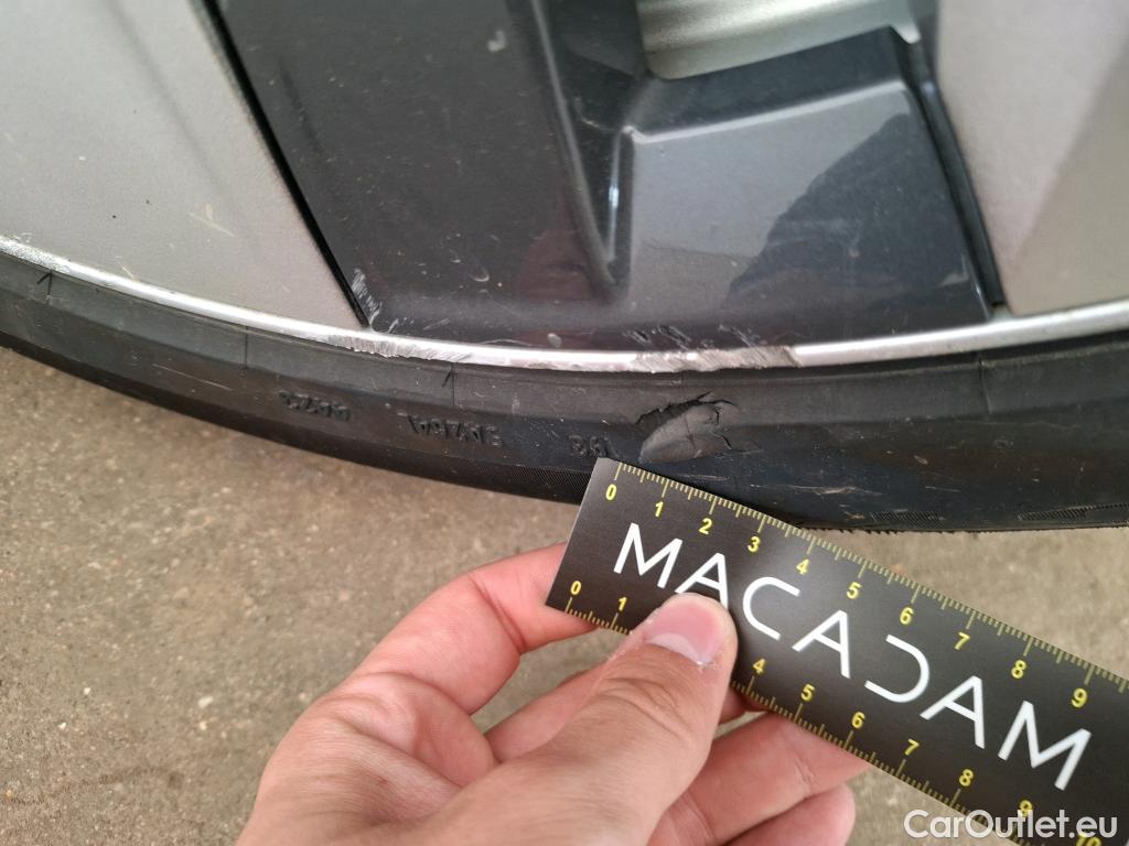  Tesla  Model Y TESLA  / 2020 / 5P / SUV Long Range Dual Motor AWD #13