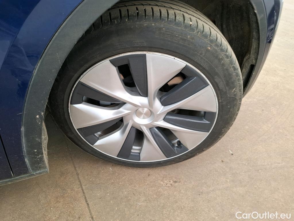  Tesla  Model Y TESLA  / 2020 / 5P / SUV Long Range Dual Motor AWD #31