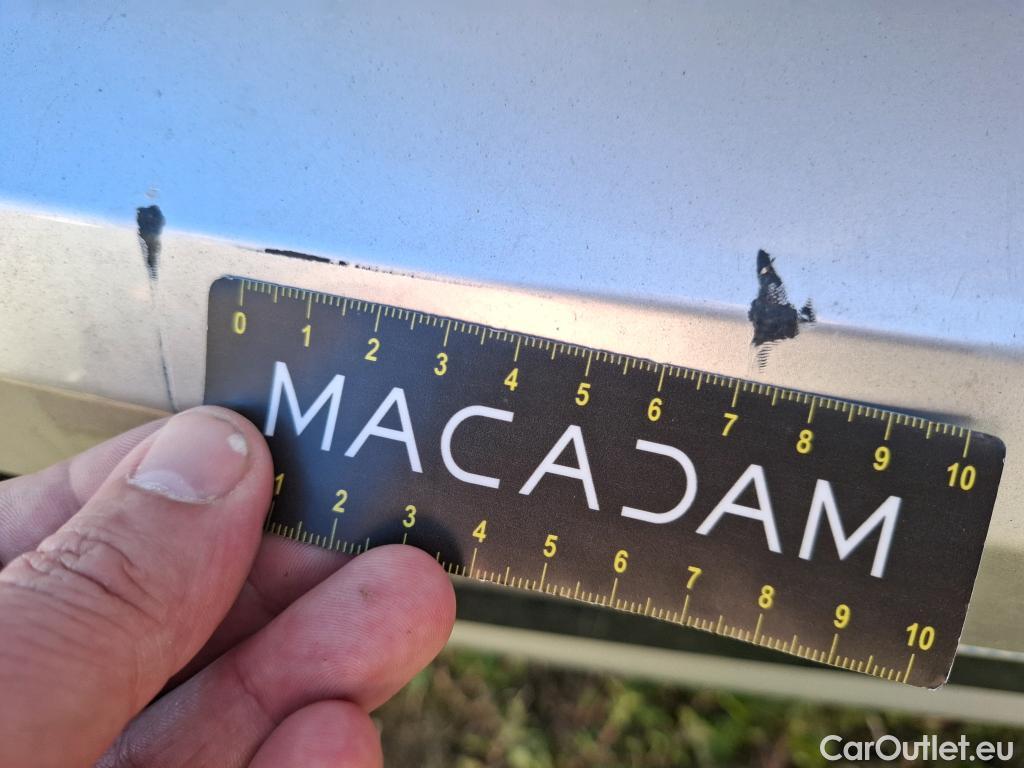  Toyota  Corolla TOYOTA  / 2018 / 5P / Berline Hybride 122h Dynamic Business Supp Lomb #5