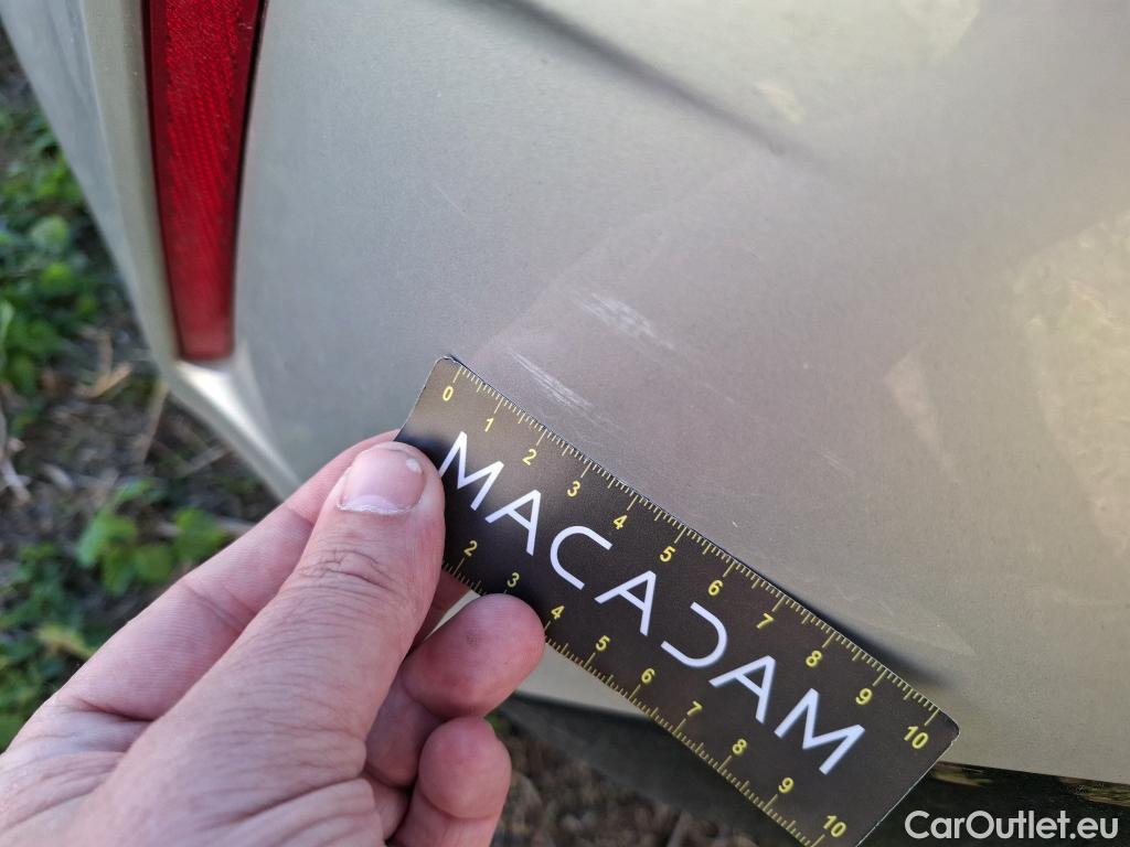  Toyota  Corolla TOYOTA  / 2018 / 5P / Berline Hybride 122h Dynamic Business Supp Lomb #7