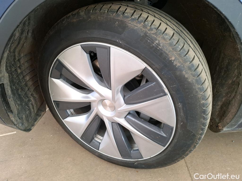  Tesla  Model Y TESLA  / 2020 / 5P / SUV Long Range Dual Motor AWD #16