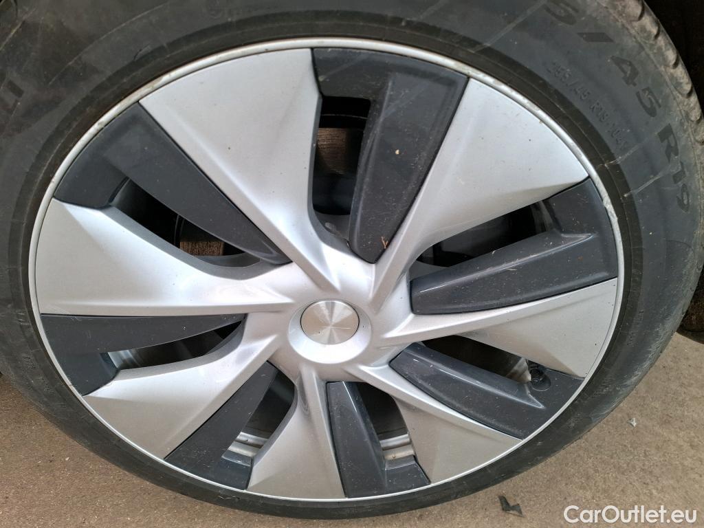  Tesla  Model Y TESLA  / 2020 / 5P / SUV Long Range Dual Motor AWD #23