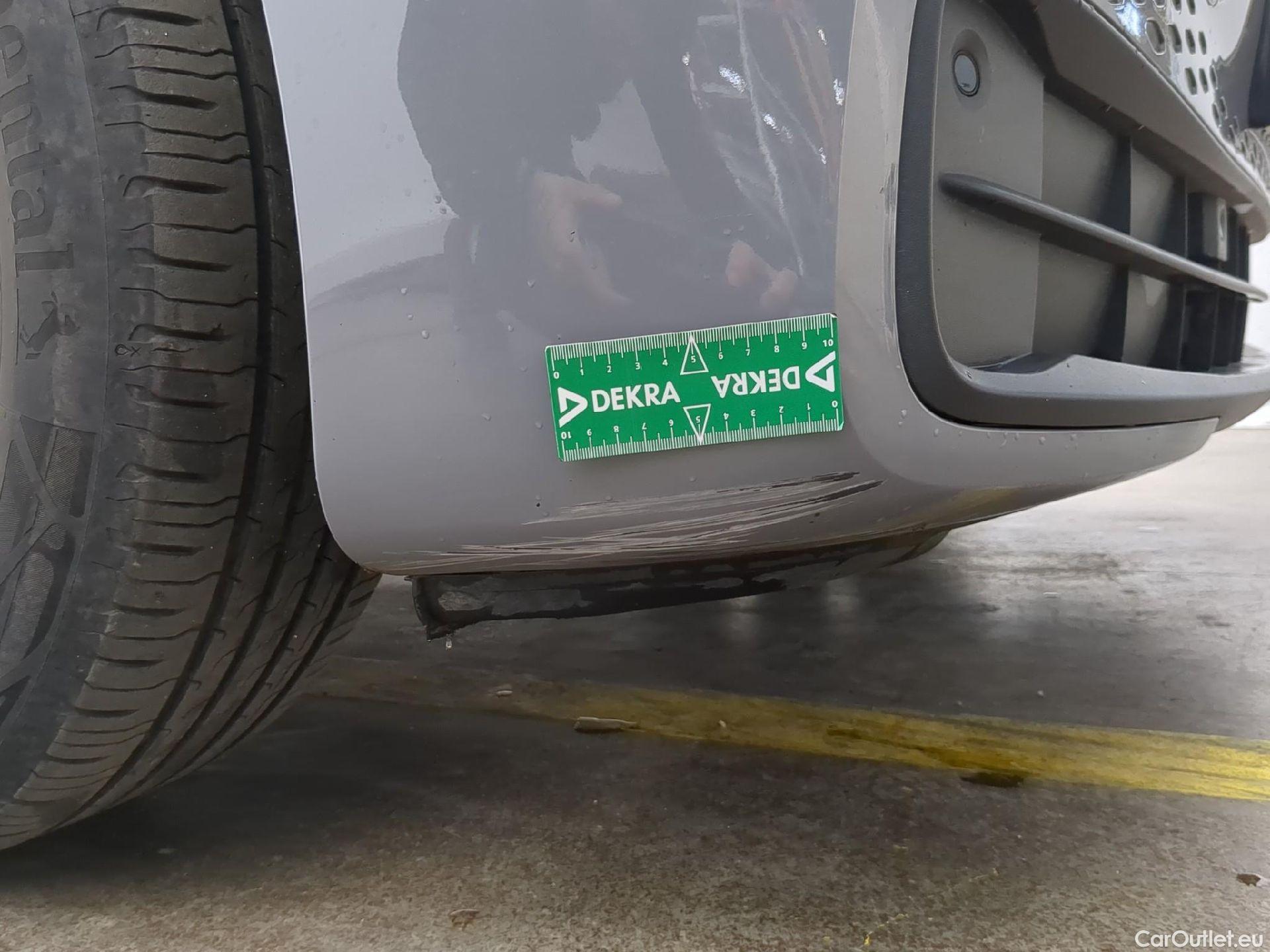  Volkswagen  ID.3 VOLKSWAGEN  / 2020 / 5P / Berline 58 kWh 204ch Pro Performance Active(SL) #16