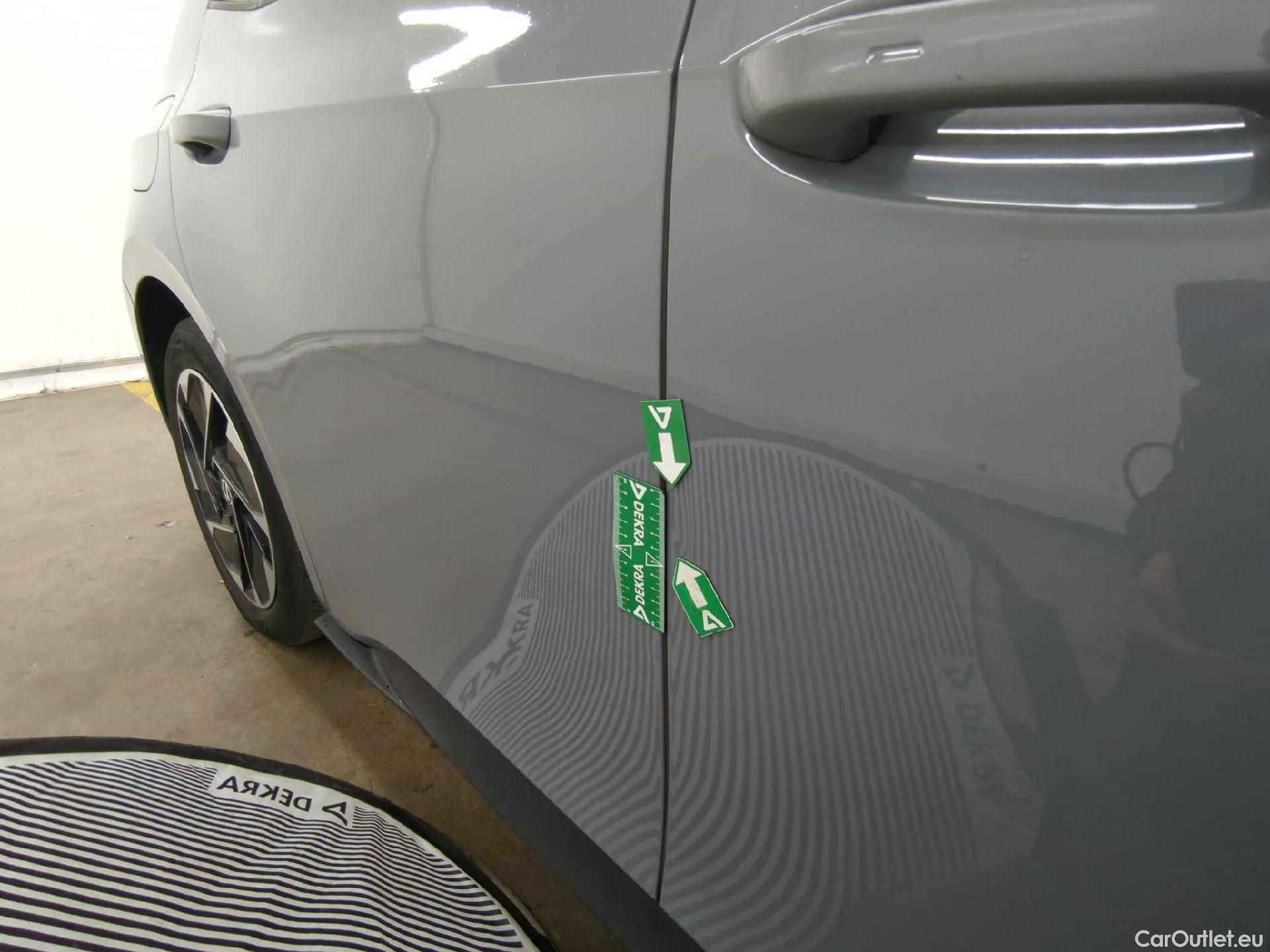  Volkswagen  ID.3 VOLKSWAGEN  / 2020 / 5P / Berline 58 kWh 204ch Pro Performance Active(SL) #12