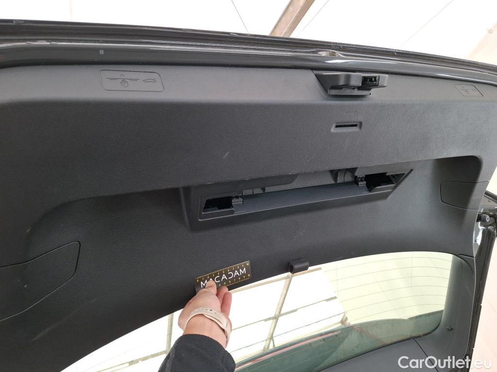  Volkswagen  Golf  VOLKSWAGEN / 2020 / 5P / Berline 1.0 eTSI OPF 110 DSG7 Life Business #7