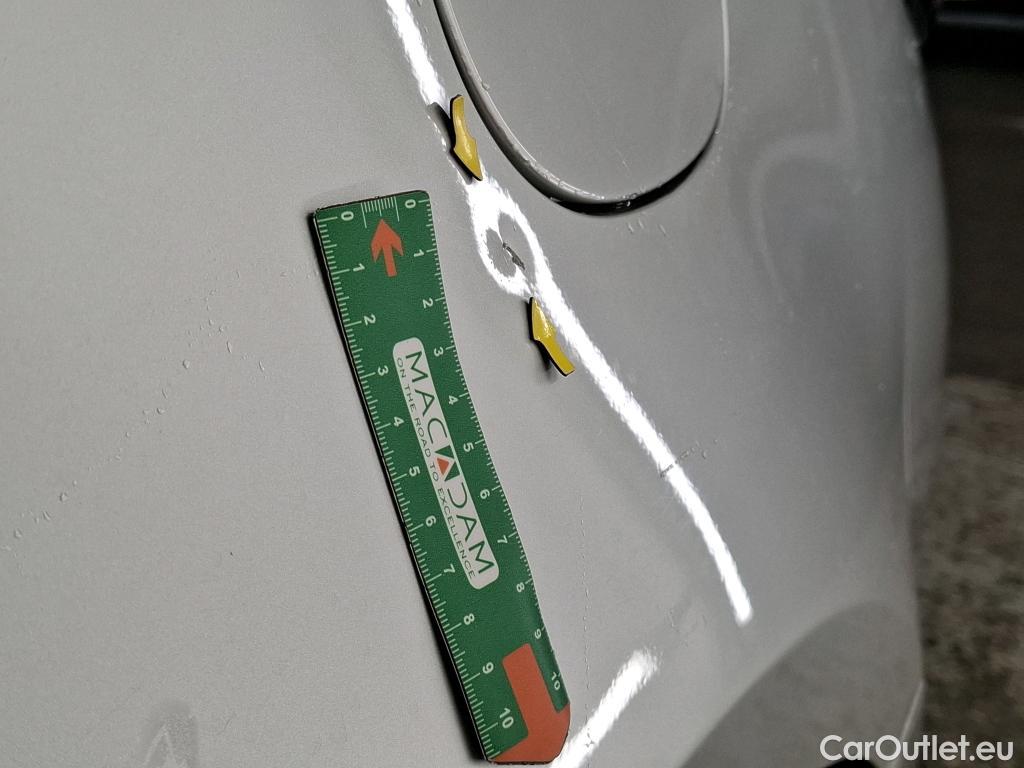  Toyota  Corolla TOYOTA  Touring Sports 2018 5P Break Hybride 184h Design #66