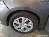  Toyota  Yaris TOYOTA  / 2017 / 5P / BERLINA 1.5 HYBRID ACTIVE #20
