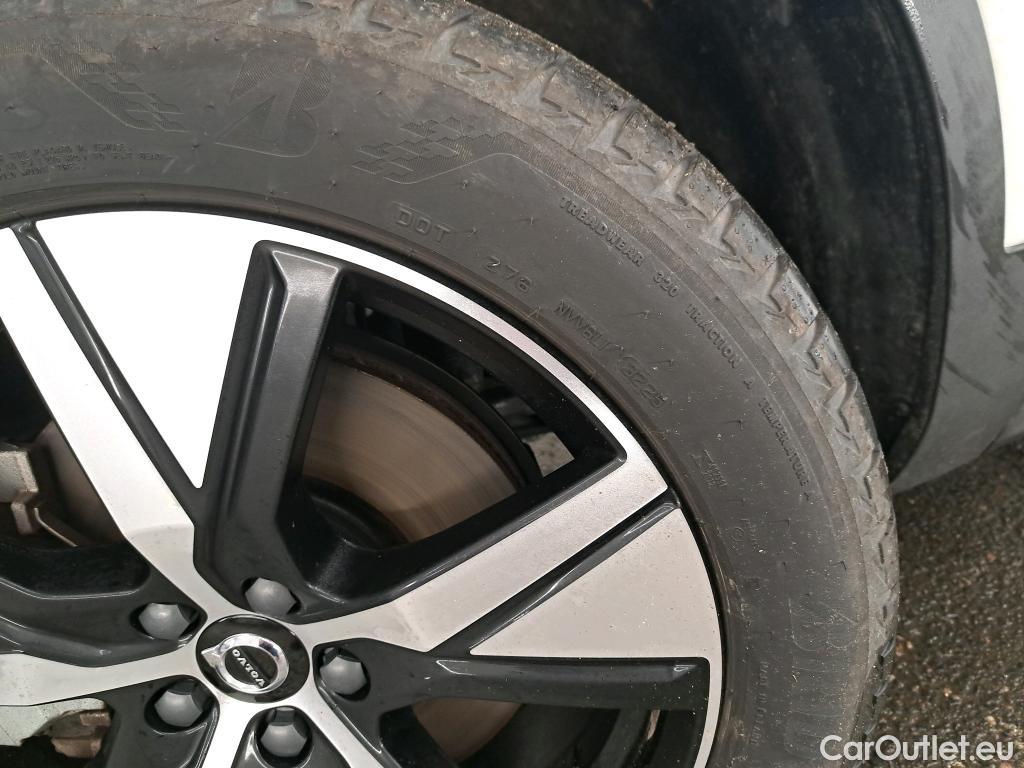  Volvo  XC 40 XC40 Pro Recharge Pure Electric AWD 78kWh BVA #21