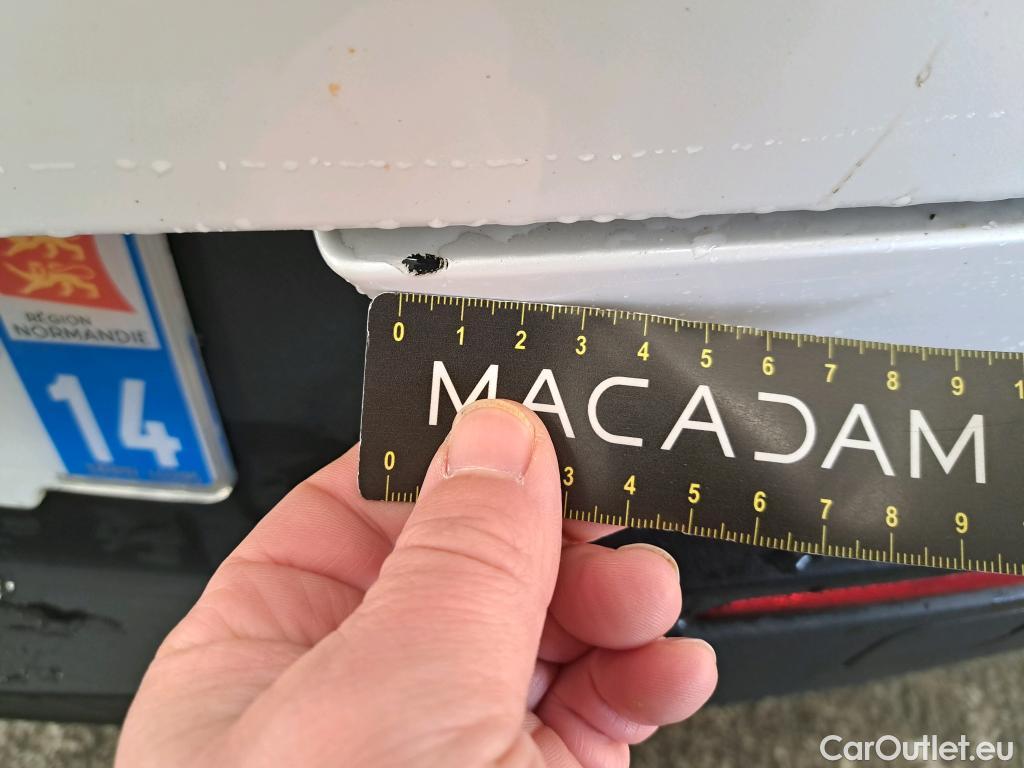  Volvo  XC 40 XC40 Pro Recharge Pure Electric AWD 78kWh BVA #37