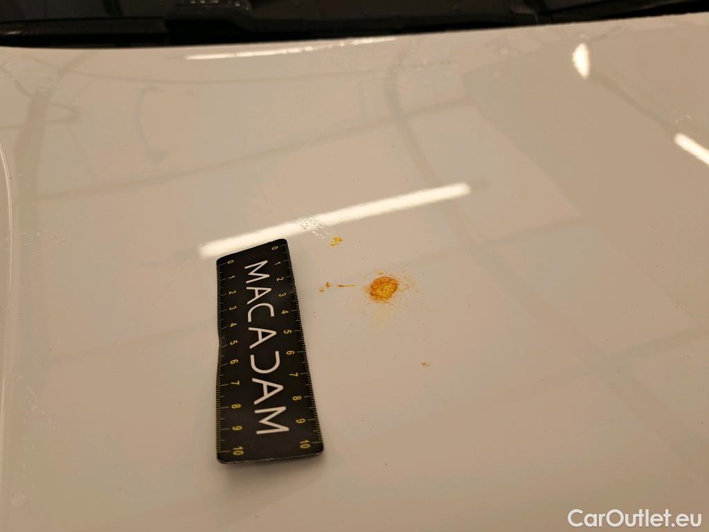  Volvo  XC 40 XC40 Pro Recharge Pure Electric AWD 78kWh BVA #33