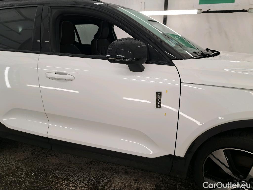  Volvo  XC 40 XC40 Pro Recharge Pure Electric AWD 78kWh BVA #1