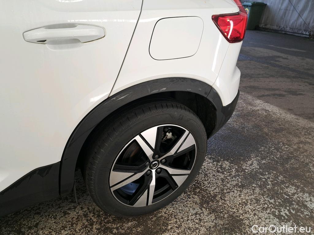  Volvo  XC 40 XC40 Pro Recharge Pure Electric AWD 78kWh BVA #13