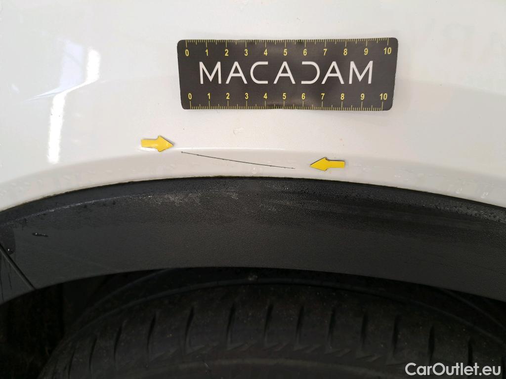  Volvo  XC 40 XC40 Pro Recharge Pure Electric AWD 78kWh BVA #5