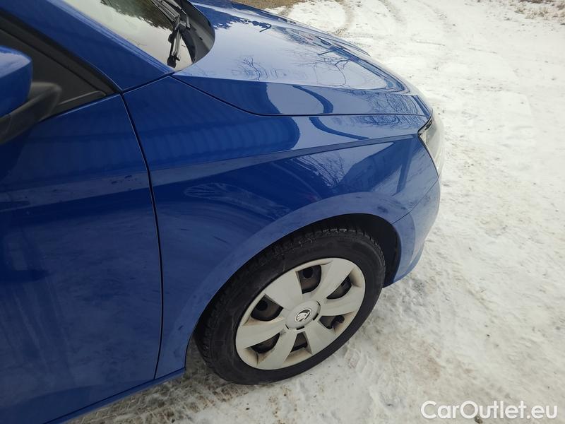  Skoda  Fabia  3 (2015)  1.0TSI 70 Active #9