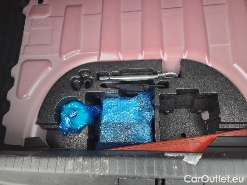  Opel  Corsa  F (2019) e- 100kW Elegance AT 5d #7