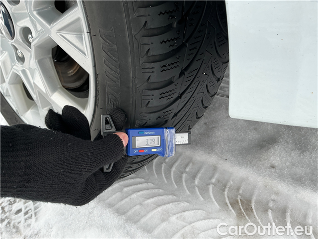  KIA  Cee'd Ceed SW 1.0 T-GDI 88 Spin 5d #8